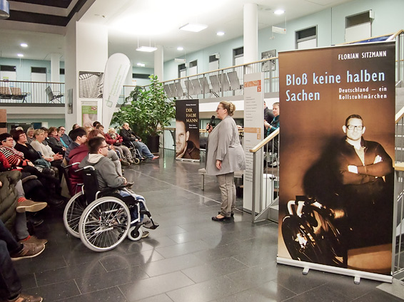 Foyer Krankenhaus Paul Gerhardt Sitft